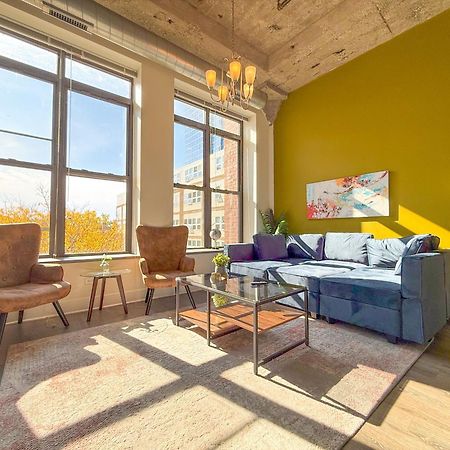 Mccormick Place 2Br Stylish Suite With Optional Parking And Gym For Up To 8 Guests Near Soldier Field And Grant Park ชิคาโก ภายนอก รูปภาพ