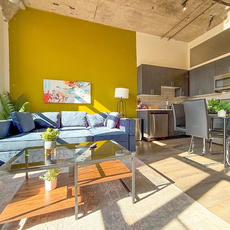 Mccormick Place 2Br Stylish Suite With Optional Parking And Gym For Up To 8 Guests Near Soldier Field And Grant Park ชิคาโก ภายนอก รูปภาพ