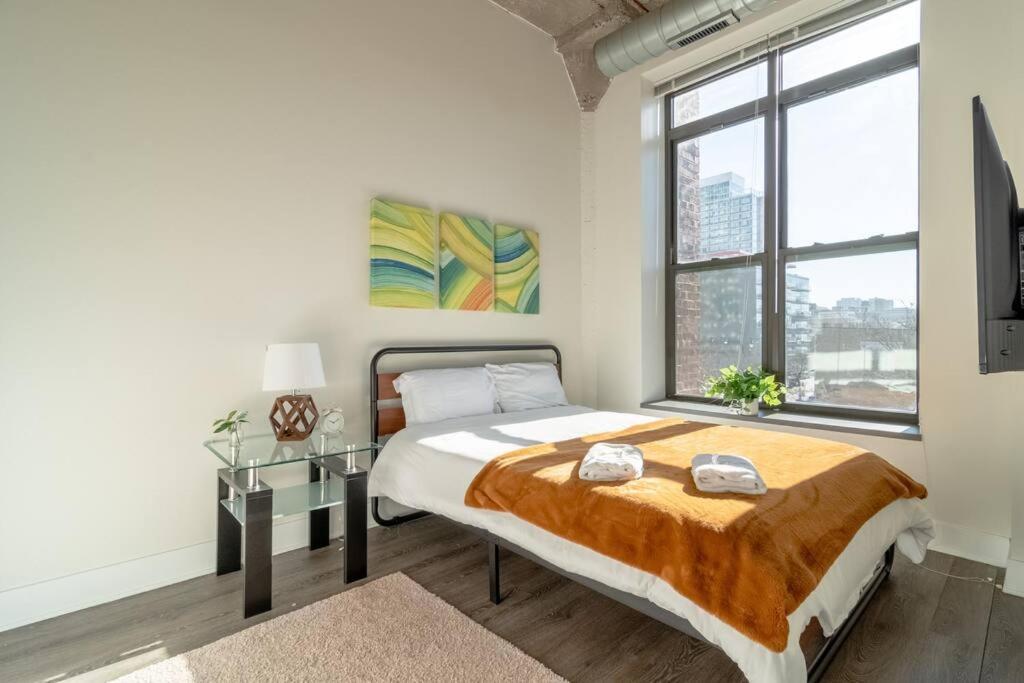 Mccormick Place 2Br Stylish Suite With Optional Parking And Gym For Up To 8 Guests Near Soldier Field And Grant Park ชิคาโก ภายนอก รูปภาพ